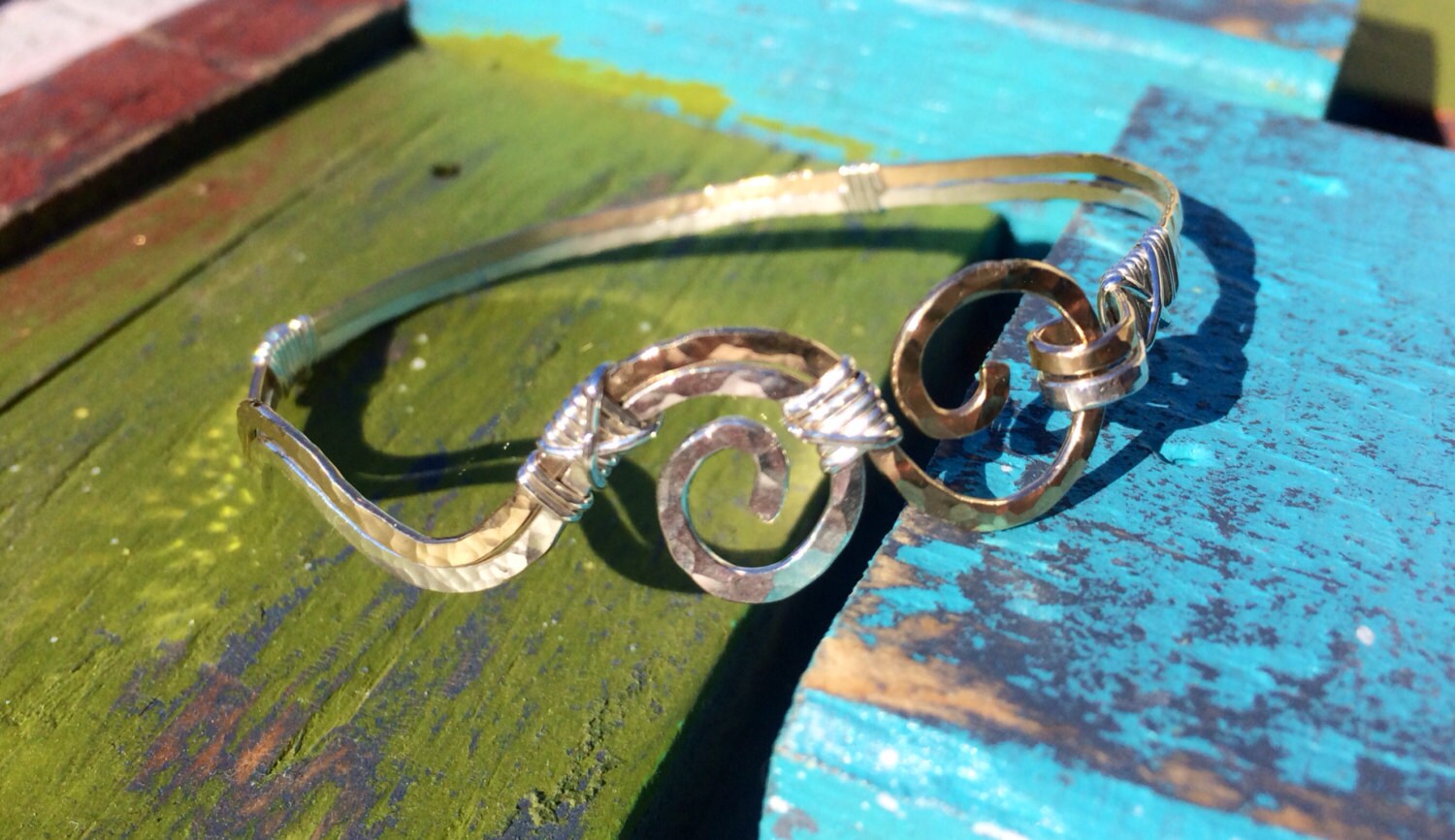 Mississippi Fluss Und Yazoo Flüsse Sterling Gold Gehämmert Draht Gewickelt Armband, Delta, Armband von JaneMcCroryJewelry