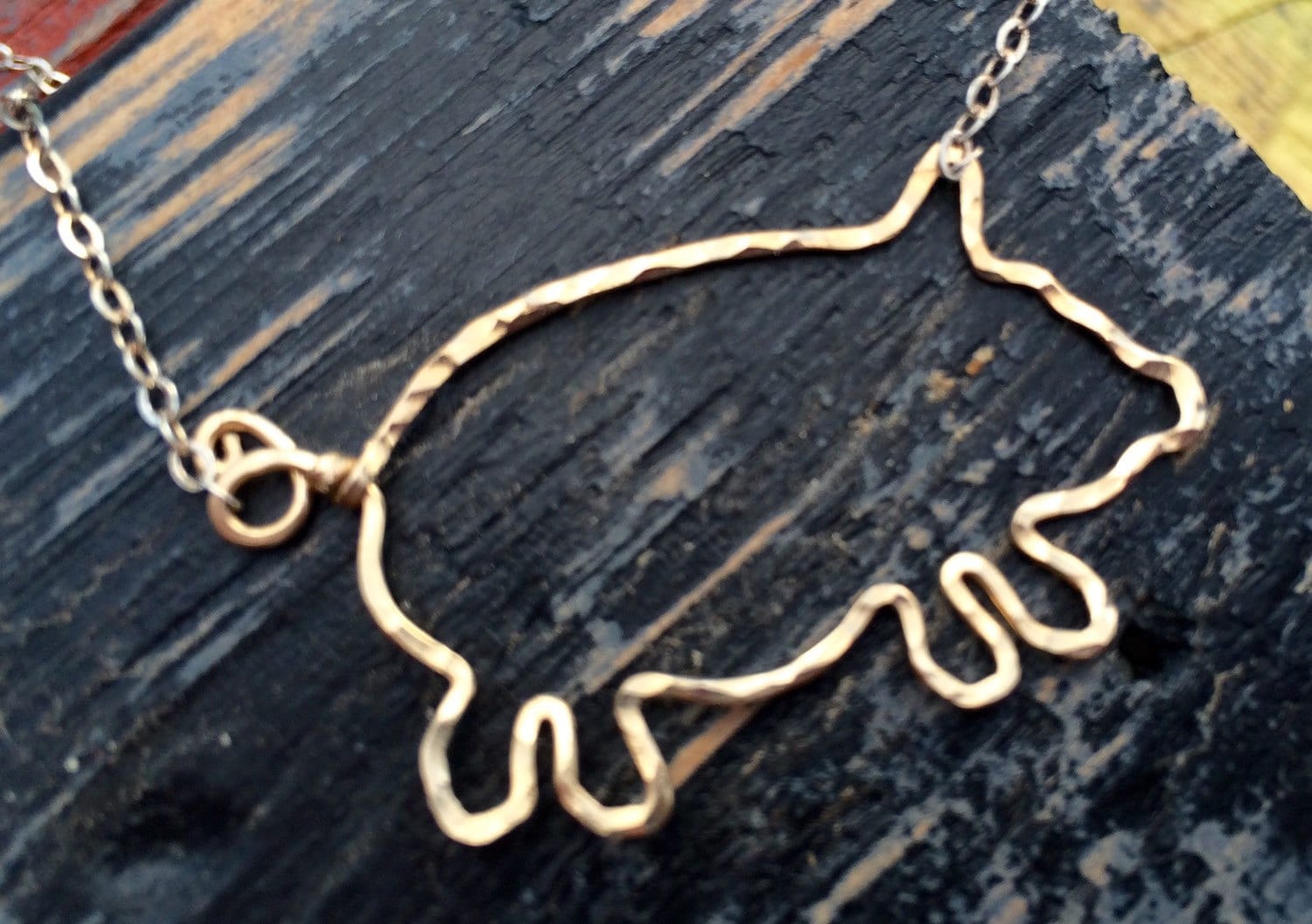 Schwein-Halskette in 14 K Gold Gefüllt Draht, 4H Zeigen Hog Schmuck, Gold Und Silber Rasierer Zurück Halskette Gehämmert von JaneMcCroryJewelry