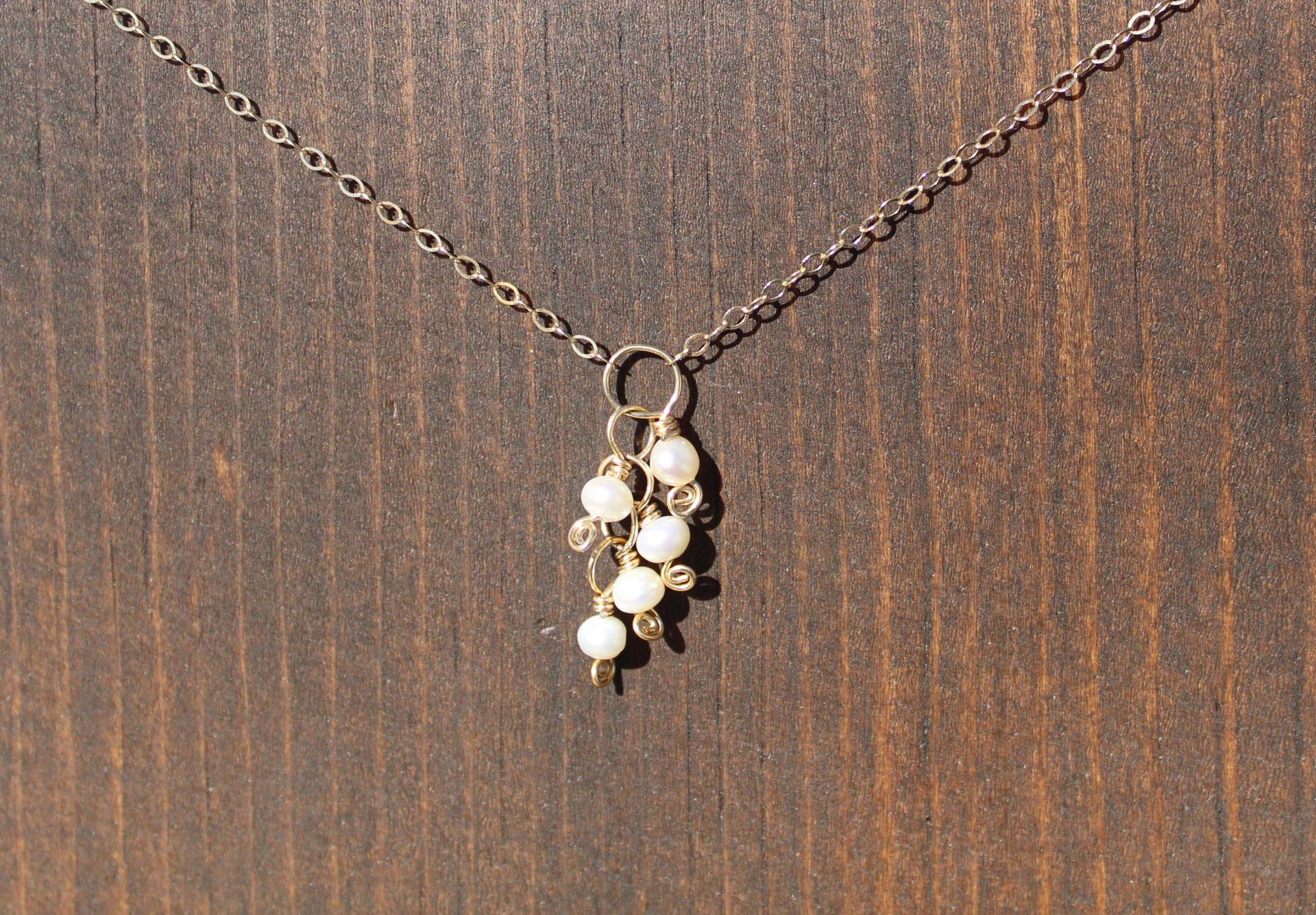 Unendlichkeit Kette, Mutter Tochter Silber Gold Echte Perlen, Kleine Perlen von JaneMcCroryJewelry