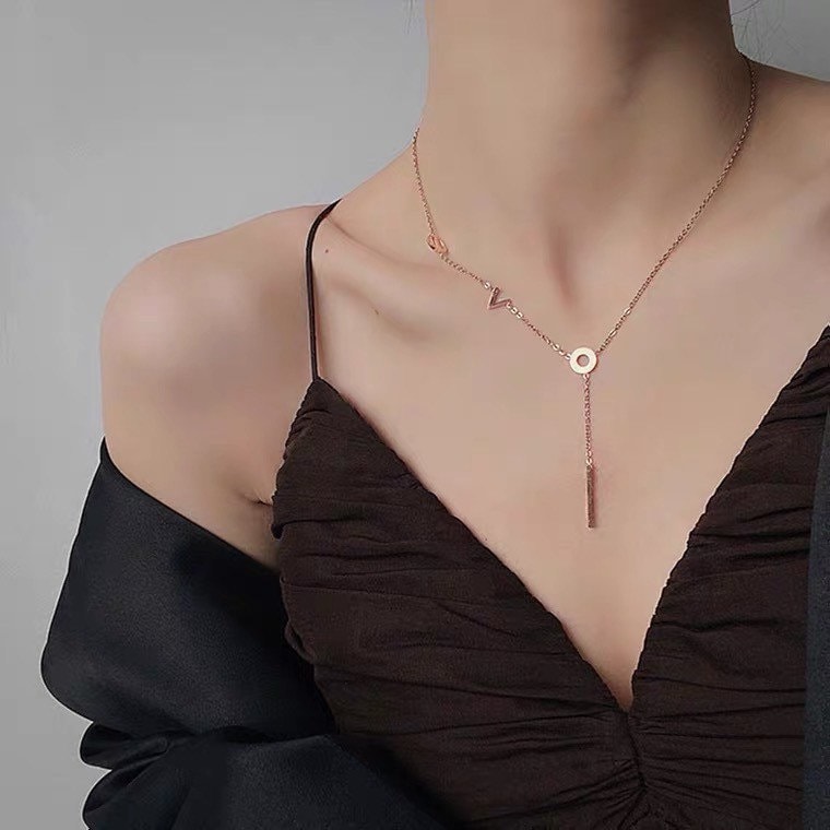 Schmuck Damen Halskette Gold Seil Kette Coole Gold Love Geschenk Für Sie Necklace Schmuck Damen Halskette Gold Seil Kette Coole Gold Love Geschenk Für Sie Necklace von JanieLsBoutique