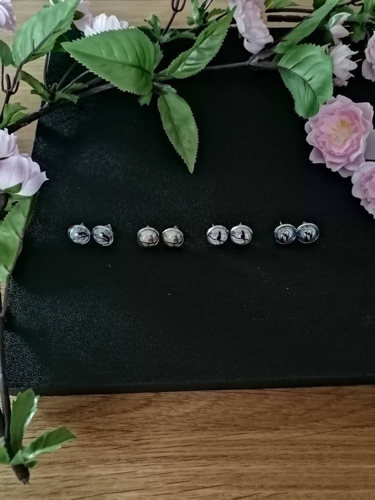 Handmade Cabochon Ohrstecker Handmade Cabochon Ohrstecker von JaninaJewelryShop