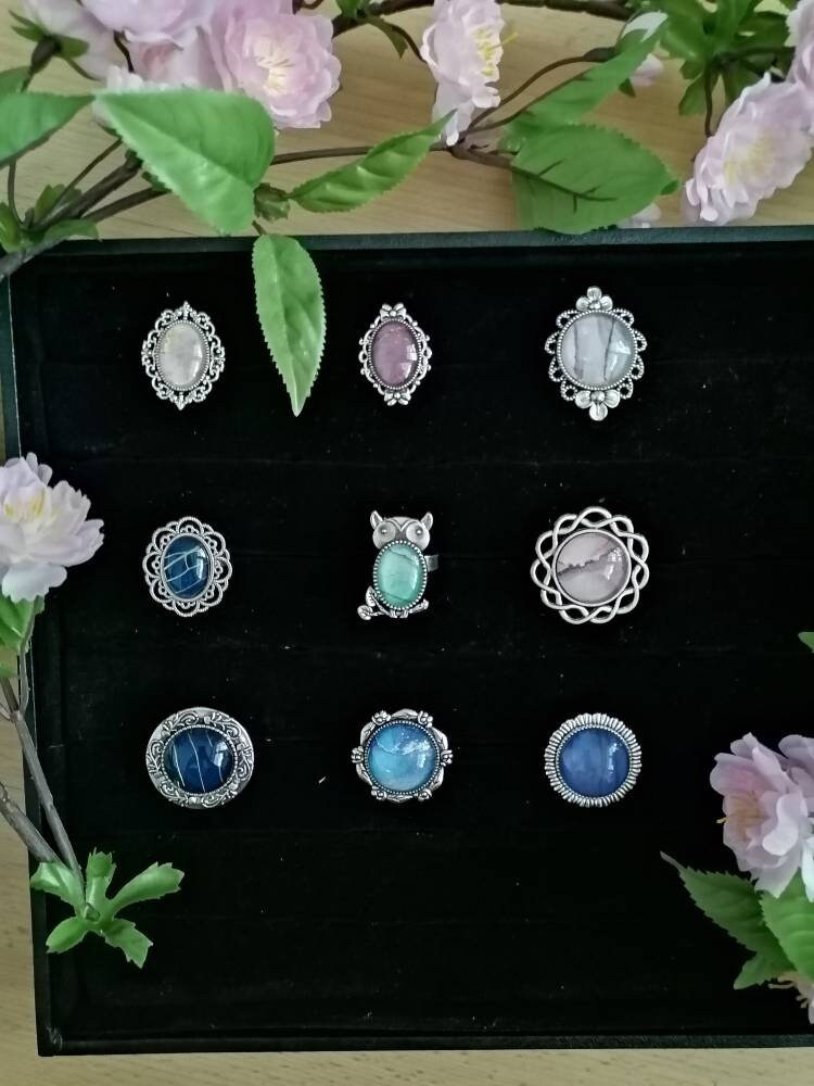 Handmade Cabochon Ringe, Größenverstellbar Handmade Cabochon Ringe, Größenverstellbar von JaninaJewelryShop