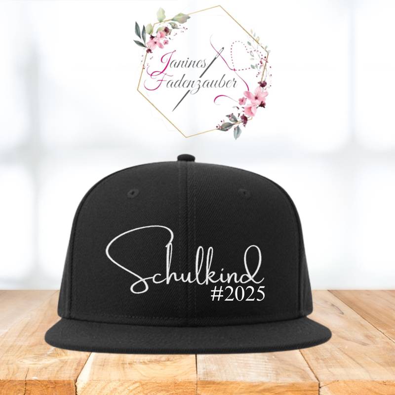 Schulkind Cap Familie Bestickt Mit Aufschrift Snapback Vatertag Individuell Partner Personalisierte Namen von JaninesFadenzauber