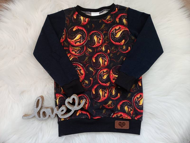 Pullover "Drachen" Gr. 110 Pullover "Drachen" Gr. 110 von JannysZauberfaden