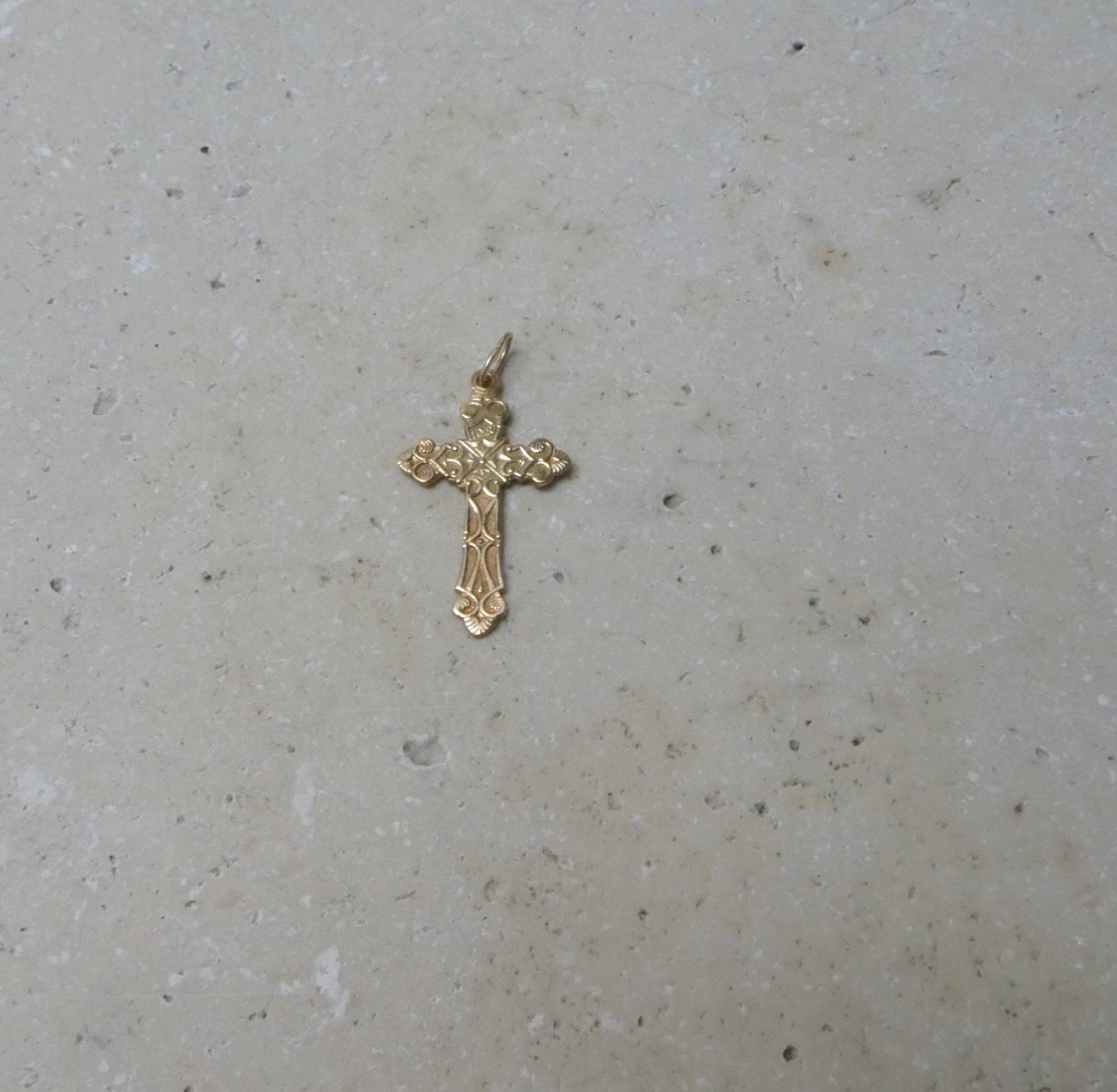 14K Gold Kreuz Halskette, 585 Kreuz, Christliches Solides Goldkreuz, Religiöser Vintage Schmuck, Altes 14K Gold Kreuz Halskette, 585 Kreuz, Christliches Solides Goldkreuz, Religiöser Vintage Schmuck, Altes von JansenDiamonds