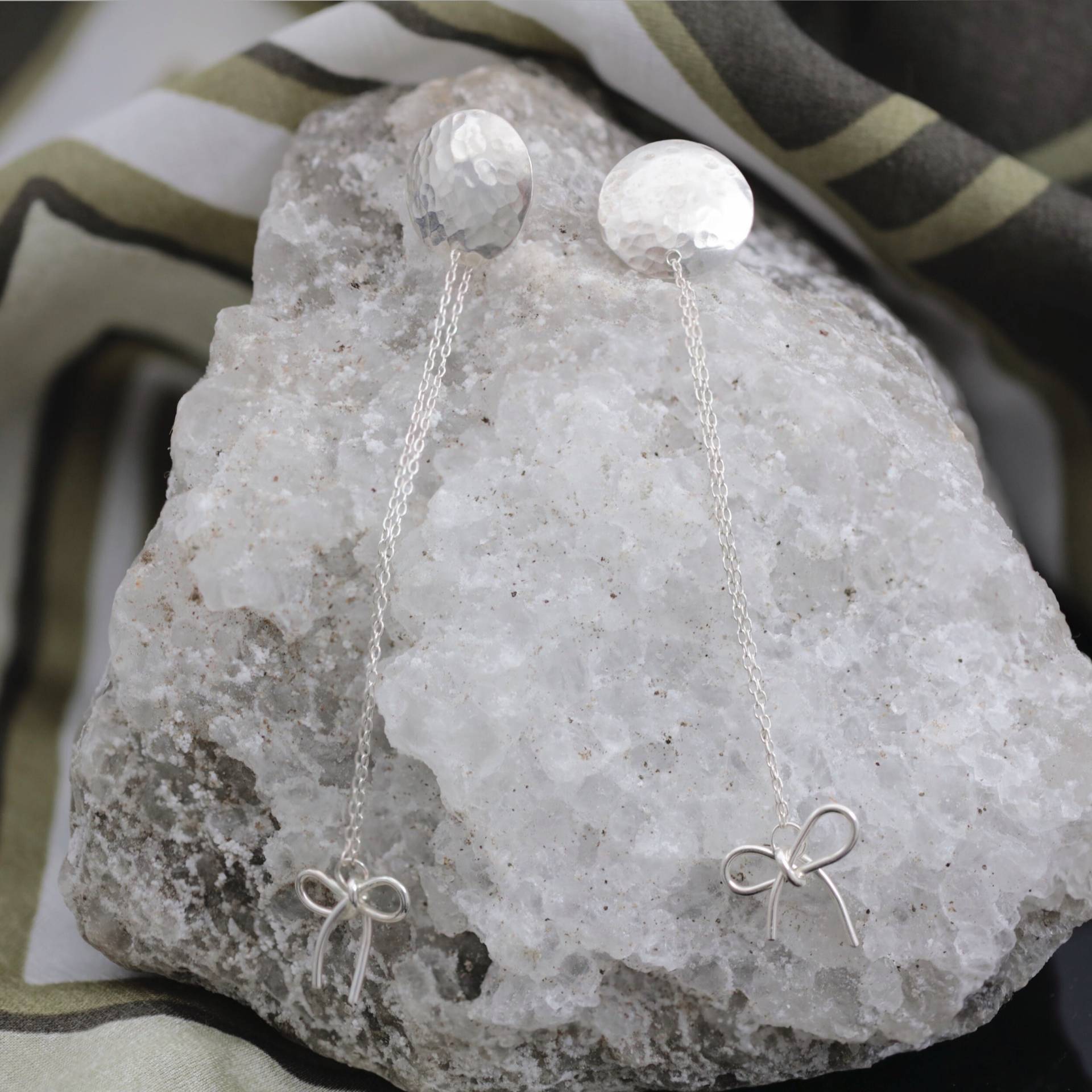 sterling Silber Ohrringe, Ohrringe Aus Abfall, Schmuck Recycelter Schmuck, Geschmiedete/Gehämmerte Silberohrringe, Unikat sterling Silber Ohrringe, Ohrringe Aus Abfall, Schmuck Recycelter Schmuck, Geschmiedete/Gehämmerte Silberohrringe, Unikat von JansenDiamonds
