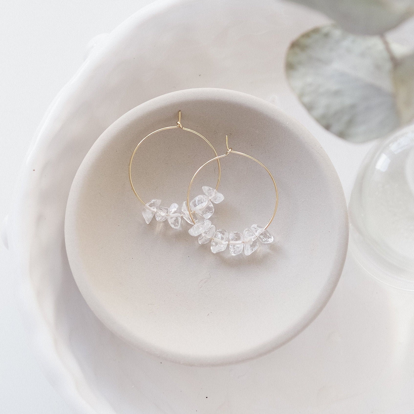 Gold Und Bergkristall Midi Creolen Gold Und Bergkristall Midi Creolen von JanuaryElevenCo