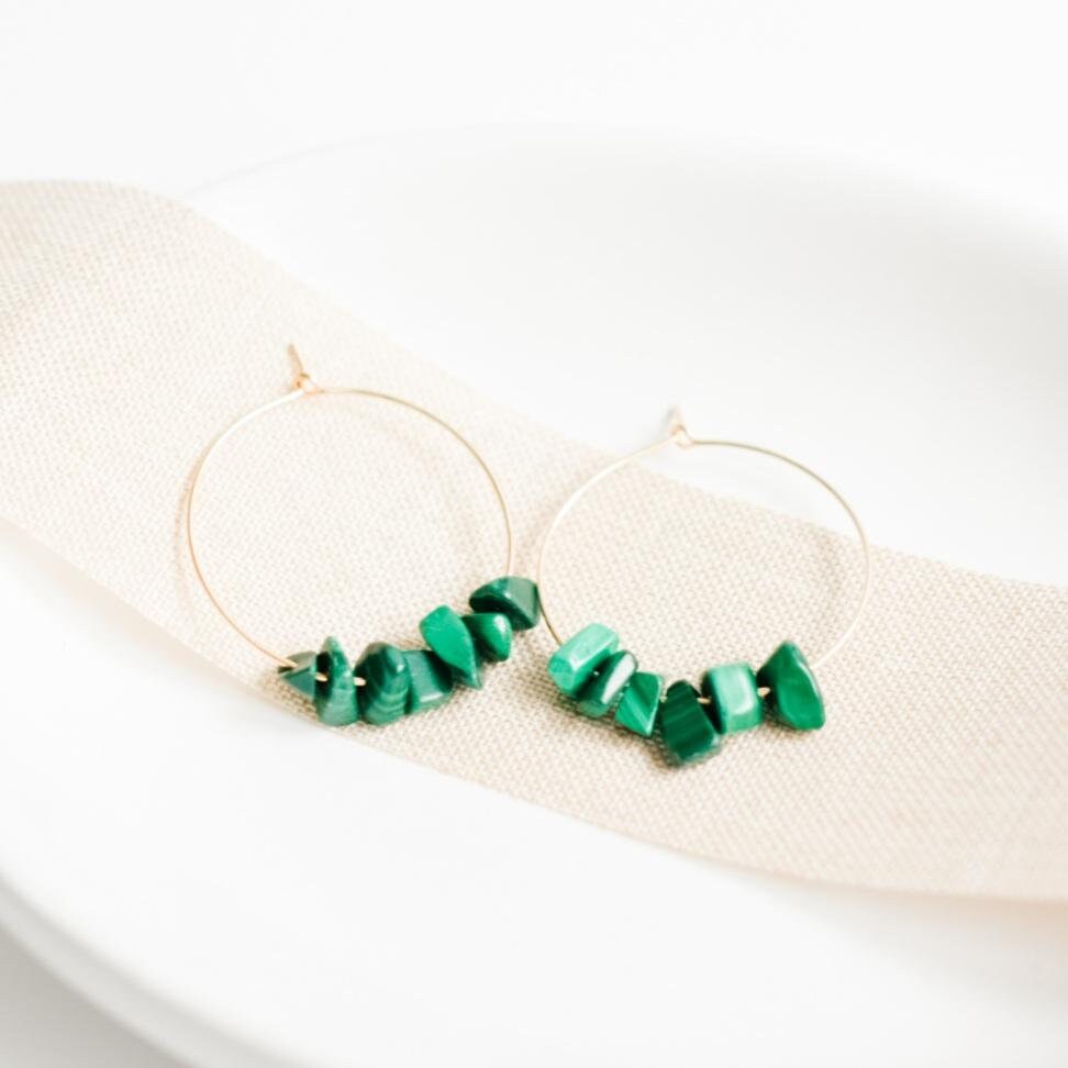 Gold Und Grüne Malachit Midi Creolen Gold Und Grüne Malachit Midi Creolen von JanuaryElevenCo