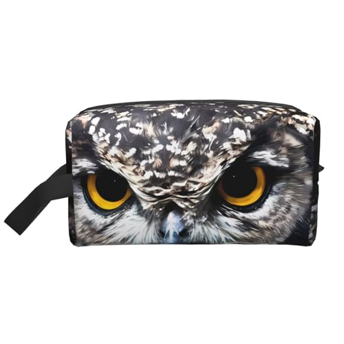 JaoXer Große Reise-Kosmetiktasche, wiederverwendbar, gelbeäugig, Eulen-Druck, Dopp Kit für Toilettenartikel, tragbarer Organizer für Männer und Frauen, weiß, Einheitsgröße JaoXer Große Reise-Kosmetiktasche, wiederverwendbar, gelbeäugig, Eulen-Druck, Dopp Kit für Toilettenartikel, tragbarer Organizer für Männer und Frauen, weiß, Einheitsgröße von JaoXer