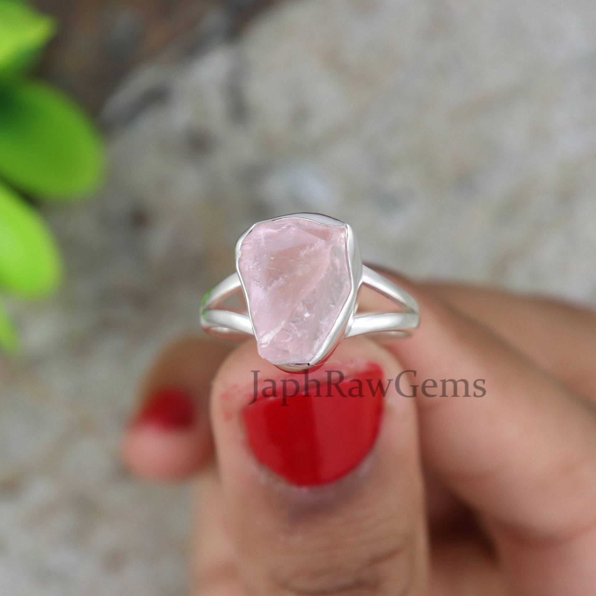 Roher Rosenquarz Ring, Sterling Silber Kristall Rohstein Edelstein Geschenk Für Sie, Ringe Frauen Roher Rosenquarz Ring, Sterling Silber Kristall Rohstein Edelstein Geschenk Für Sie, Ringe Frauen von JaphRawGems