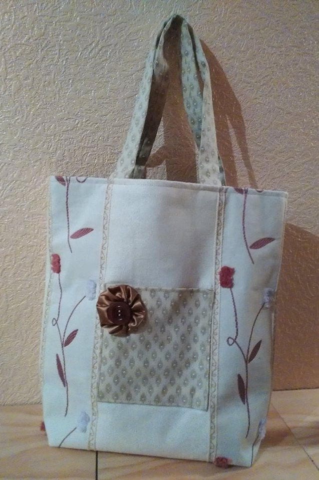 Hübsche Handtasche Im Tote-style Hübsche Handtasche Im Tote-style von JardindEtoiles