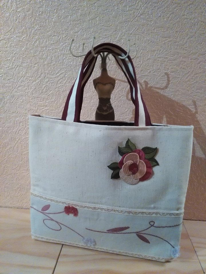 Offene Handtasche „Jolie Fleur" Offene Handtasche „Jolie Fleur" von JardindEtoiles