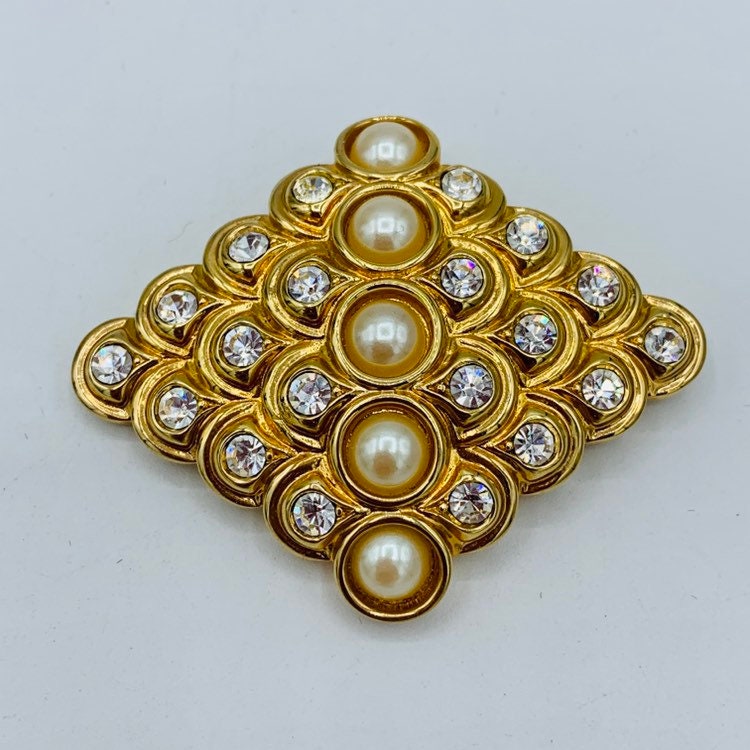 Swarovski Gold Ton Perle Strass Diamant Layered Brosche von JarrahsJewels