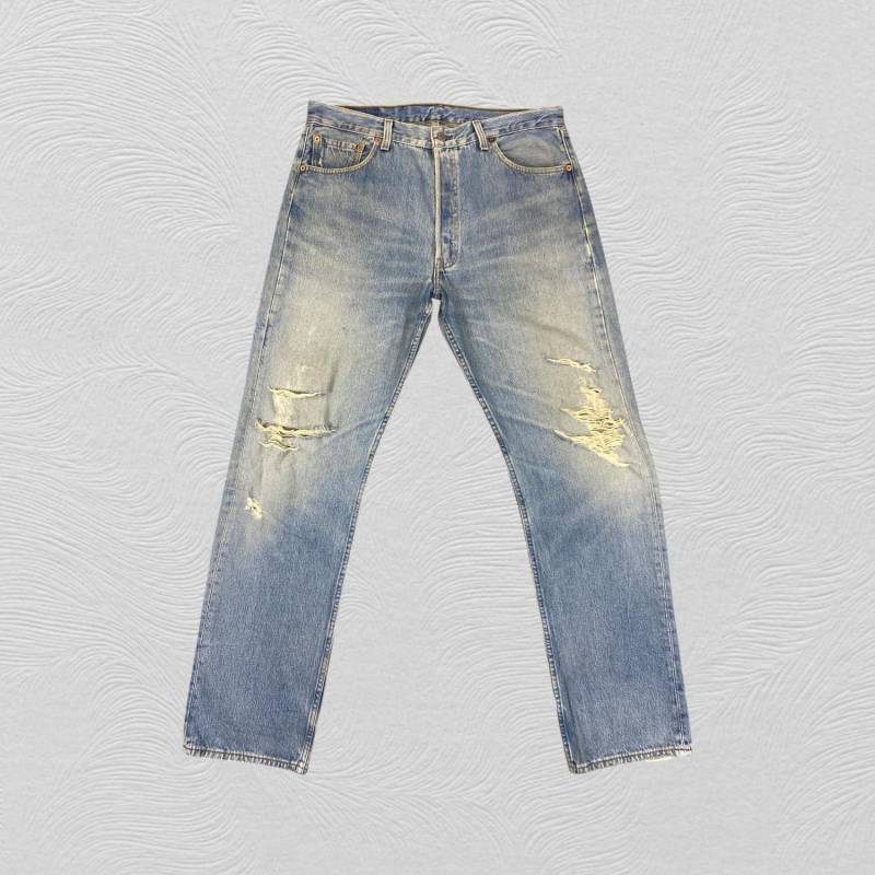 35x32.5 Vintage Levi's 501 Distressed Ripped Denim Red Tab Faded Button Fly Grunge Style Unisex Jeans von JarsClothing
