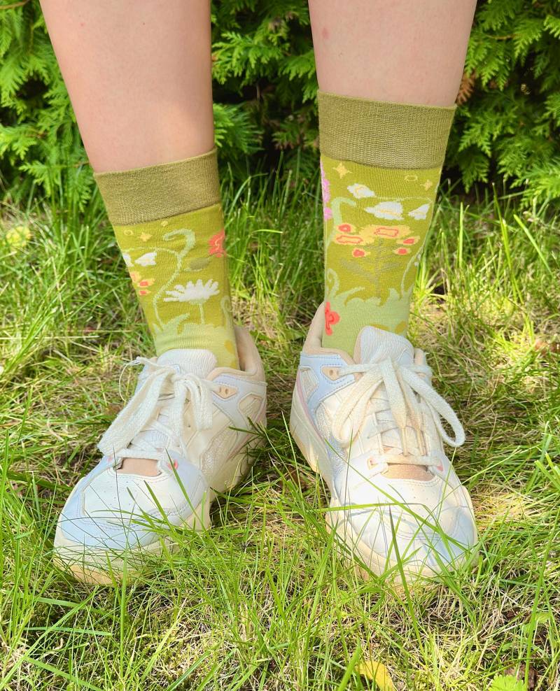 Wildflower Socks | Cute Dress Socks With Flower Design One Size von JasminKu