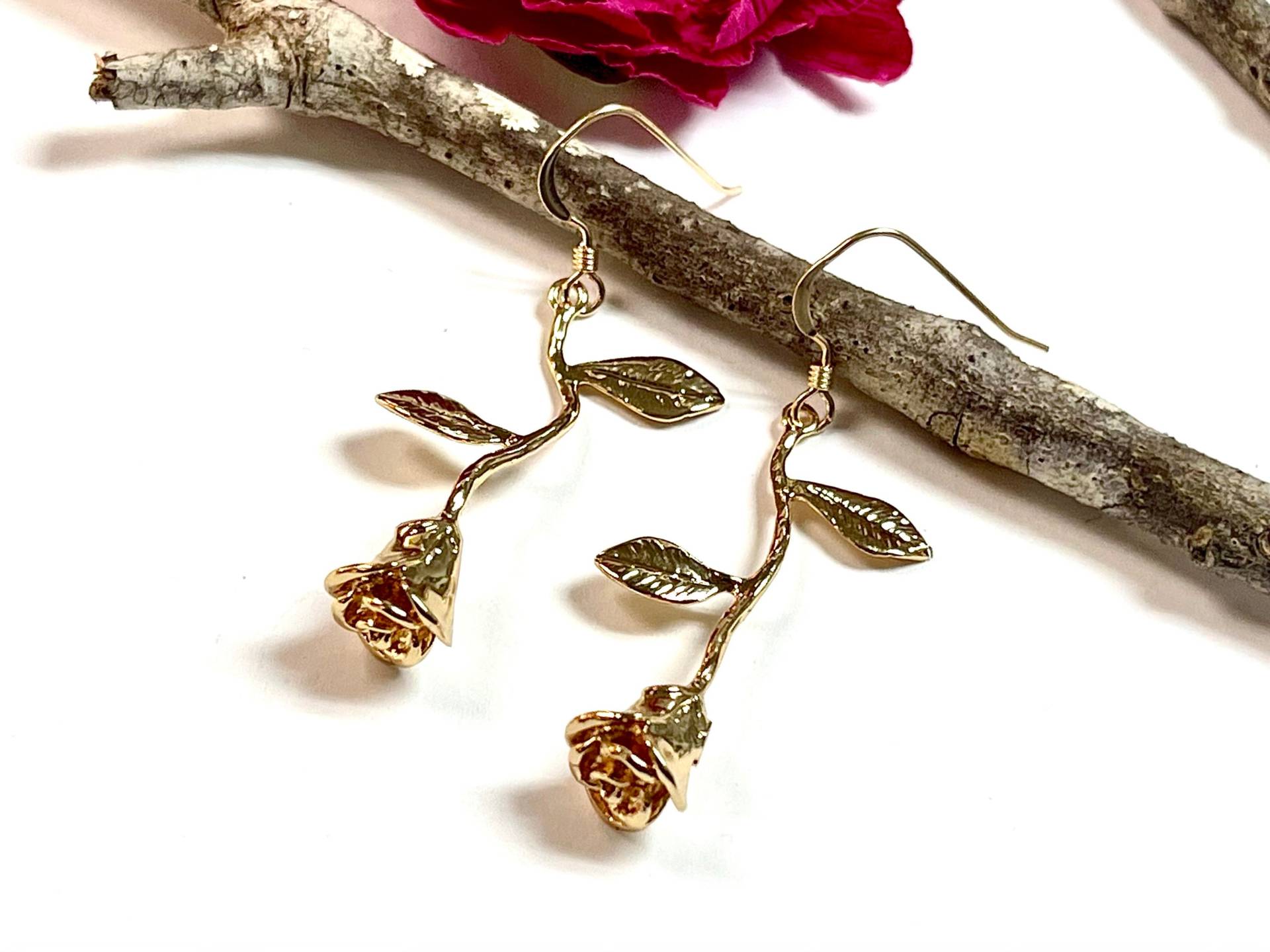 Gold Rosen Ohrringe, Blumen Rosenschmuck, Rosenknospe Sommer Schmuck, Brautjungfer Geschenk Gold Rosen Ohrringe, Blumen Rosenschmuck, Rosenknospe Sommer Schmuck, Brautjungfer Geschenk von JasminesDaintyJewels