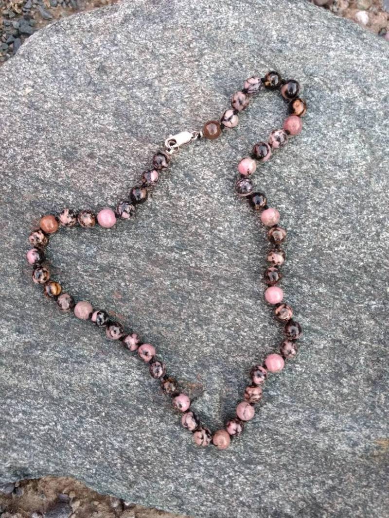 Rhodonit | Web Chakra Halskette Alle Natürlichen Halbedelsteine Heilen Metaphysical Rhodonit | Web Chakra Halskette Alle Natürlichen Halbedelsteine Heilen Metaphysical von JaspersJewels