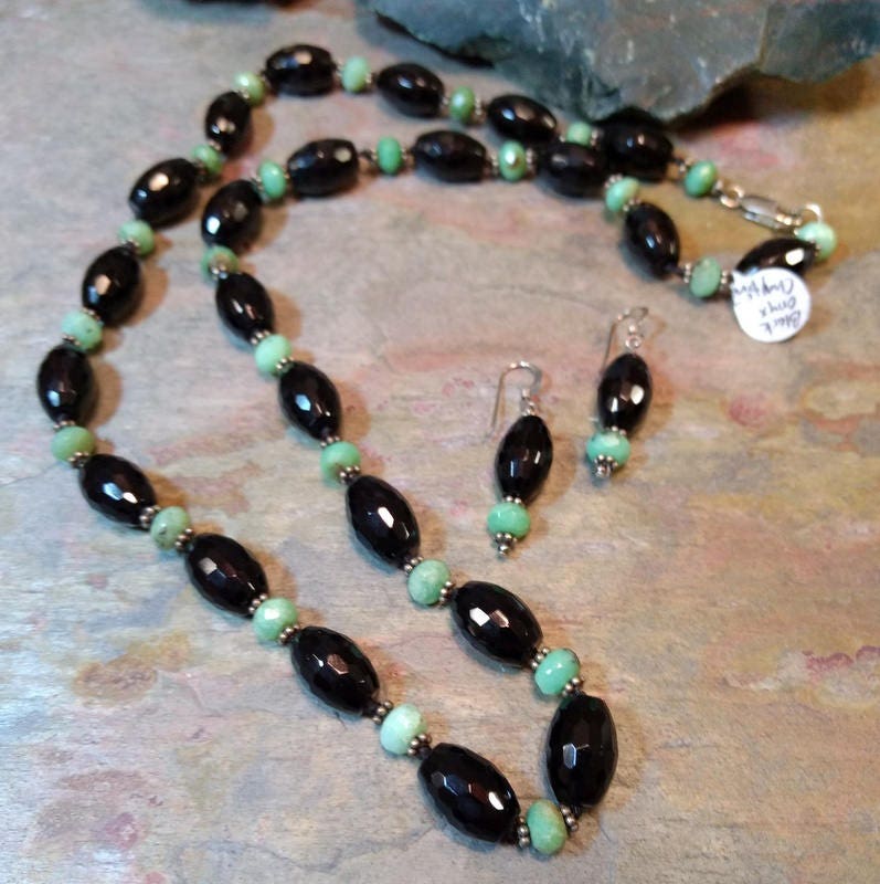 Set Schwarzer Onyx & Chrysopras Sterling Silber Kette Und Ohrringe Set von JaspersJewels