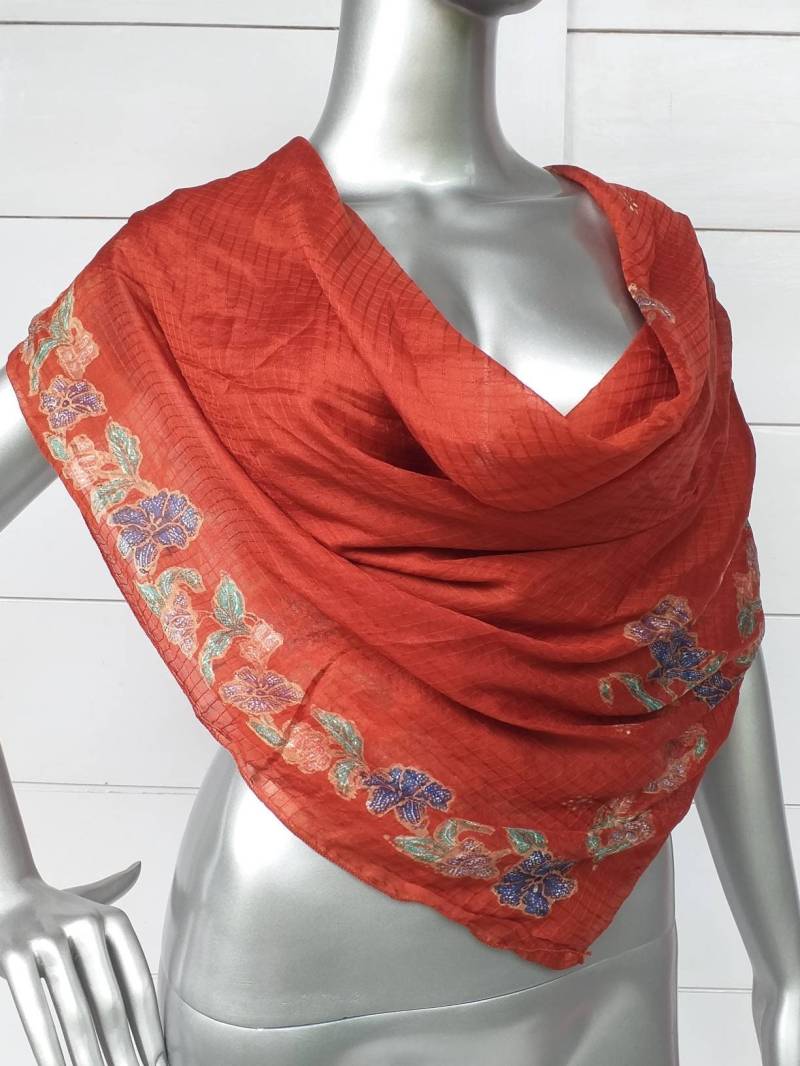 Seiden Batik Schal Handbedruckter Floraler Schal, Java Indonesien | 42 Inch Seiden Batik Schal Handbedruckter Floraler Schal, Java Indonesien | 42 Inch von JavaniceHandicraft