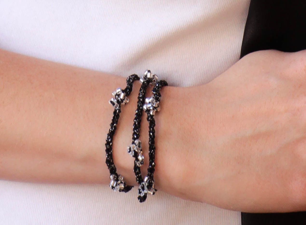 Diy Crochet Kit - Arya Armband Diy Crochet Kit - Arya Armband von JavoriDesigns