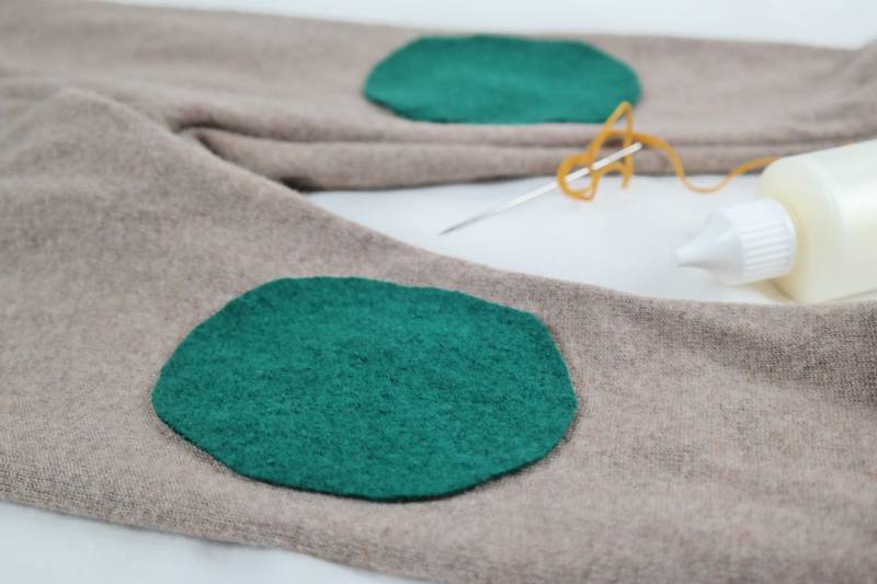 1 Paar Wollwalk Flicken Patches Upcycling-Wolle Zum Wollkleidung Reparieren in Dunkelgrün Oval-Form 1 Paar Wollwalk Flicken Patches Upcycling-Wolle Zum Wollkleidung Reparieren in Dunkelgrün Oval-Form von JawollBaby