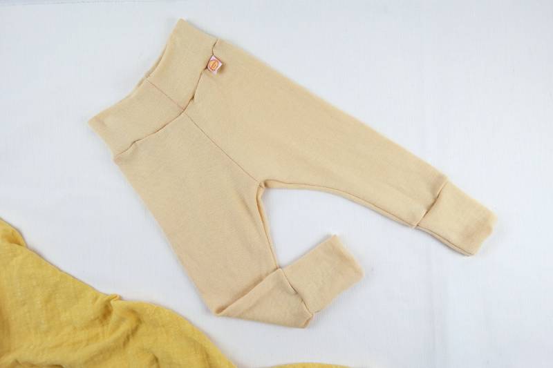 Mitwachs-Hose Für Kleinkinder 98/104 Aus Upcycling-Wolle in Hellgelb von JawollBaby