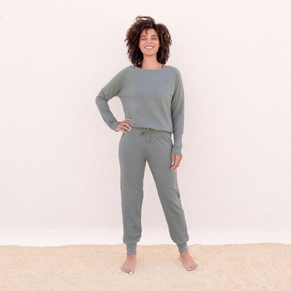 Jaya MANDY - Damen - perfekt sitzende Jogger-Pants für Yoga und Freizeit in softem French Terry aus elastischer Biobaumwolle von Jaya