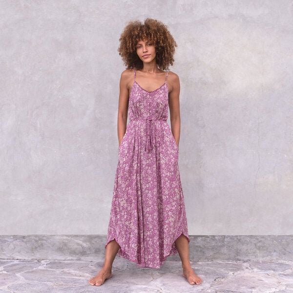 Jaya MAXIKLEID ESTELLE - Damen - Luftig-leichtes Maxikleid mit Allover-Blütenprint aus weichfließender Rayon-Viskose ideal für den Urlaub von Jaya