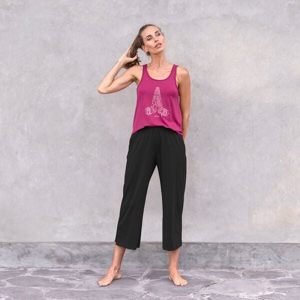 Jaya THEA - Leichte Sommer und Yogahose in 7/8 Länge Jaya THEA - Leichte Sommer und Yogahose in 7/8 Länge von Jaya