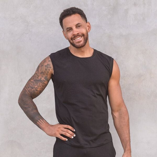 Jaya TOMMY - Herren - Atmungsaktives Tank Top aus softer, elastischer Tencel-Biobaumwoll-Mix, Yoga, Workout and andere Bewegungskünste Jaya TOMMY - Herren - Atmungsaktives Tank Top aus softer, elastischer Tencel-Biobaumwoll-Mix, Yoga, Workout and andere Bewegungskünste von Jaya