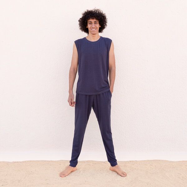 Jaya TOMMY - Herren - Atmungsaktives Tank Top aus softer, elastischer Tencel-Biobaumwoll-Mix, Yoga, Workout and andere Bewegungskünste von Jaya