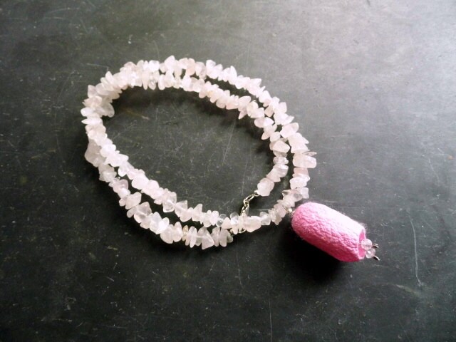 Halskette, Rosenquarz, Chakra Herz-Chakra, Seide, Cocoon, Rosa Halskette, Rosenquarz, Chakra Herz-Chakra, Seide, Cocoon, Rosa von JayasStarBazaar