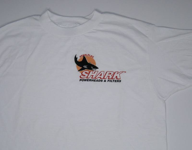 Weißer Hai T Shirt, Single Stitch, Großes T-Shirt, Penn Plax Powerhead Aquarium 80Er 90Er Jahre Weißer Hai T Shirt, Single Stitch, Großes T-Shirt, Penn Plax Powerhead Aquarium 80Er 90Er Jahre von JaybrrdsWhatnots