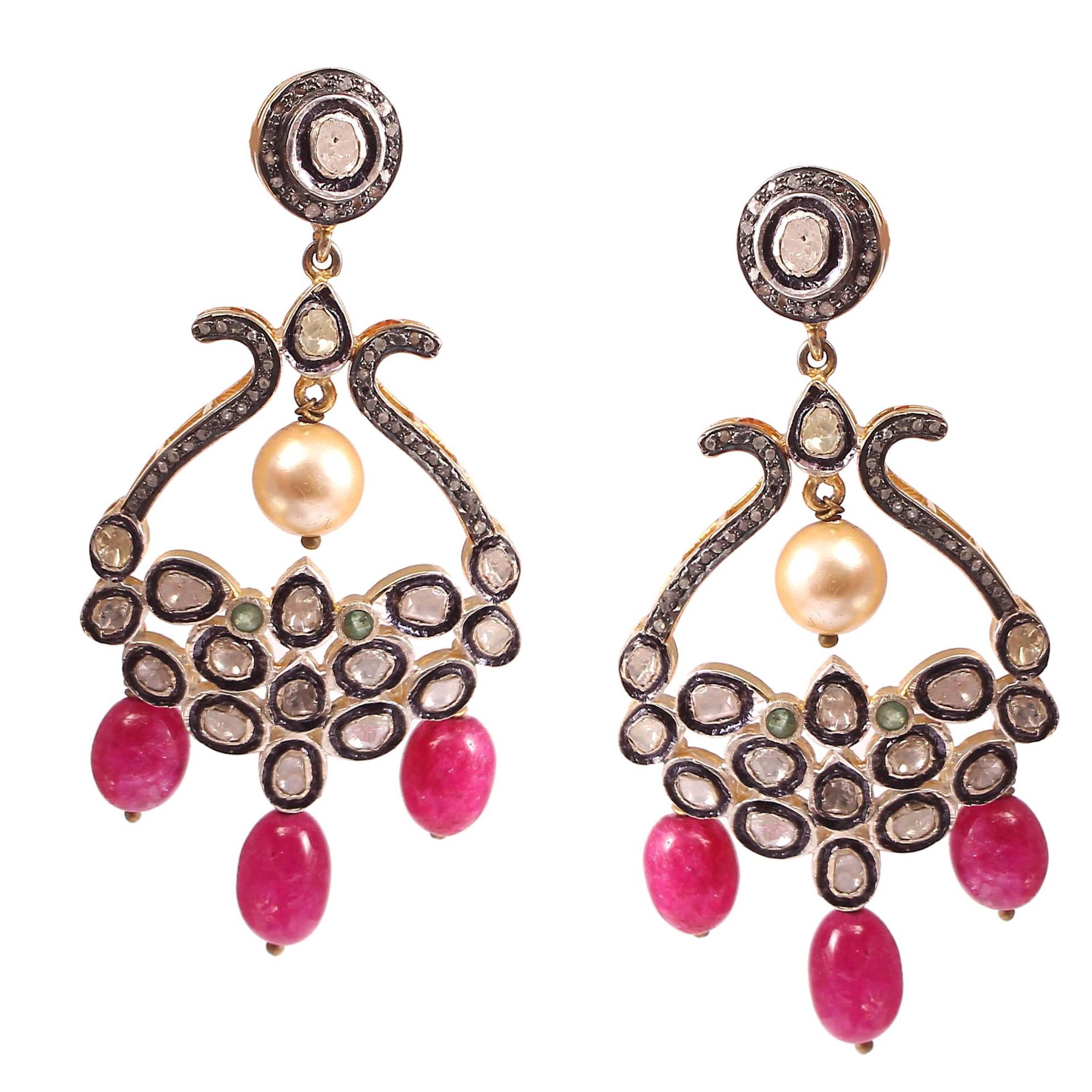 Handgemachte Ohrringe Aus Sterlingsilber Mit Rubin, Perle Und Diamant von Jayseejewellers