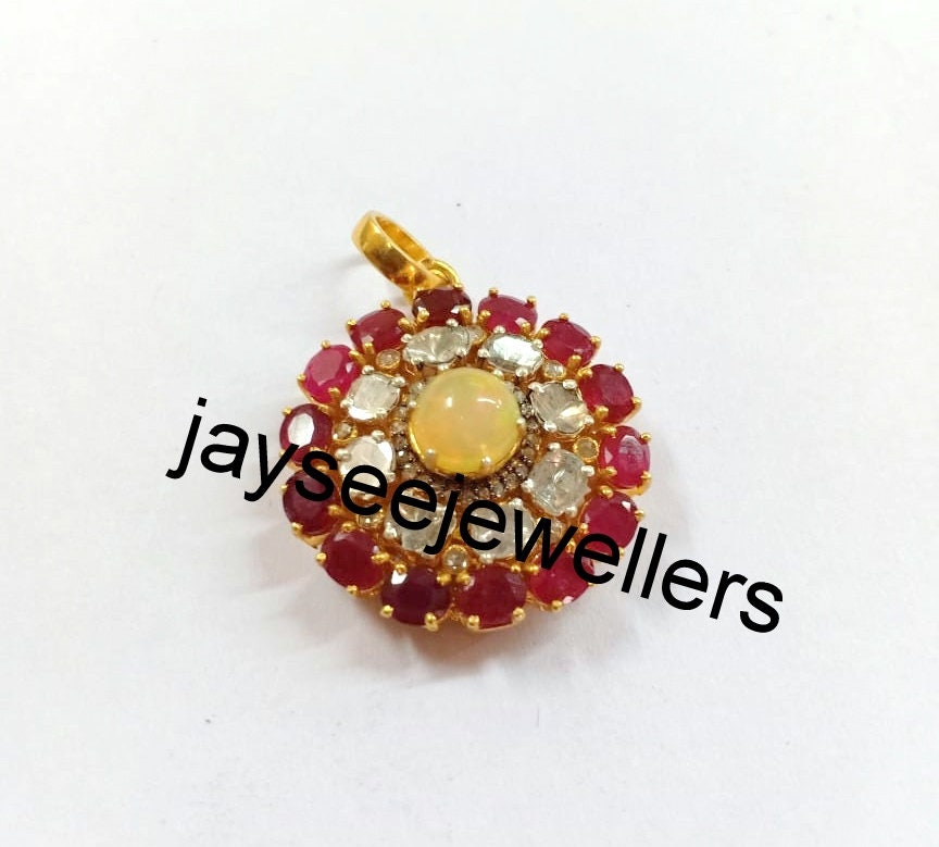 Polki Anhänger Diamant Rubin & Opal Edelsteine , 925 Sterling Silber Handmade Schmuck Halloween Geschenk Für Sie Im Angebot von Jayseejewellers