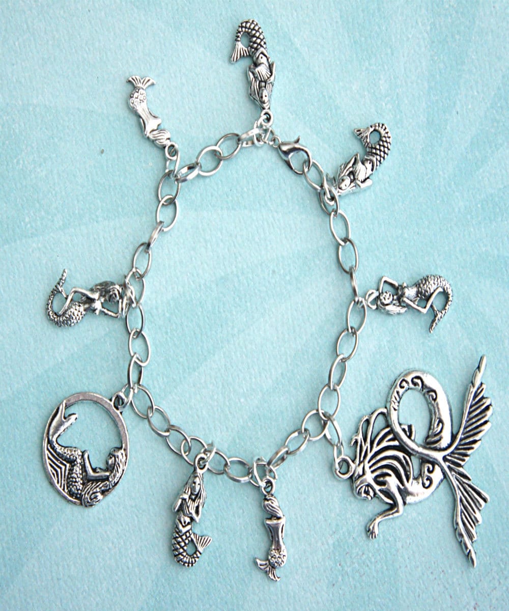 Mermaids Charm Nracelet-Tibetsilber Armband Mermaids Charm Nracelet-Tibetsilber Armband von JazleneCollection