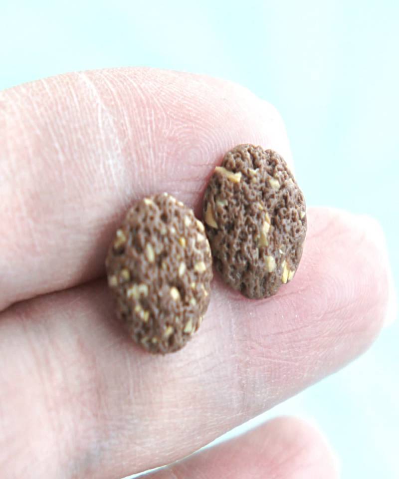 Schokolade Walnuss Keks Ohrringe Miniatur Essen Schmuck Aus Polymer Clay Schokolade Walnuss Keks Ohrringe Miniatur Essen Schmuck Aus Polymer Clay von JazleneCollection