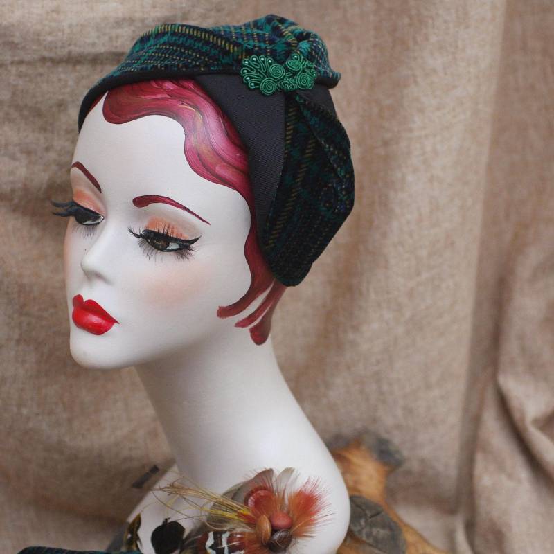 Tartan Blau Grün Samt // Haarreif Half Hat Headpiece Kariert Fascinator Im Vintage Stil Der 30Er 40Er Elegante Diva Urban Design von Jazzafine