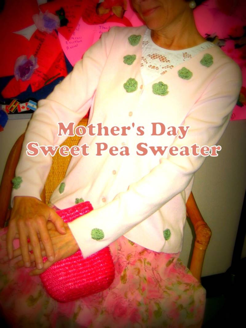 Rosa Rosenknospe Strickjacke Rosa Rosenknospe Strickjacke von JazzyJanwear