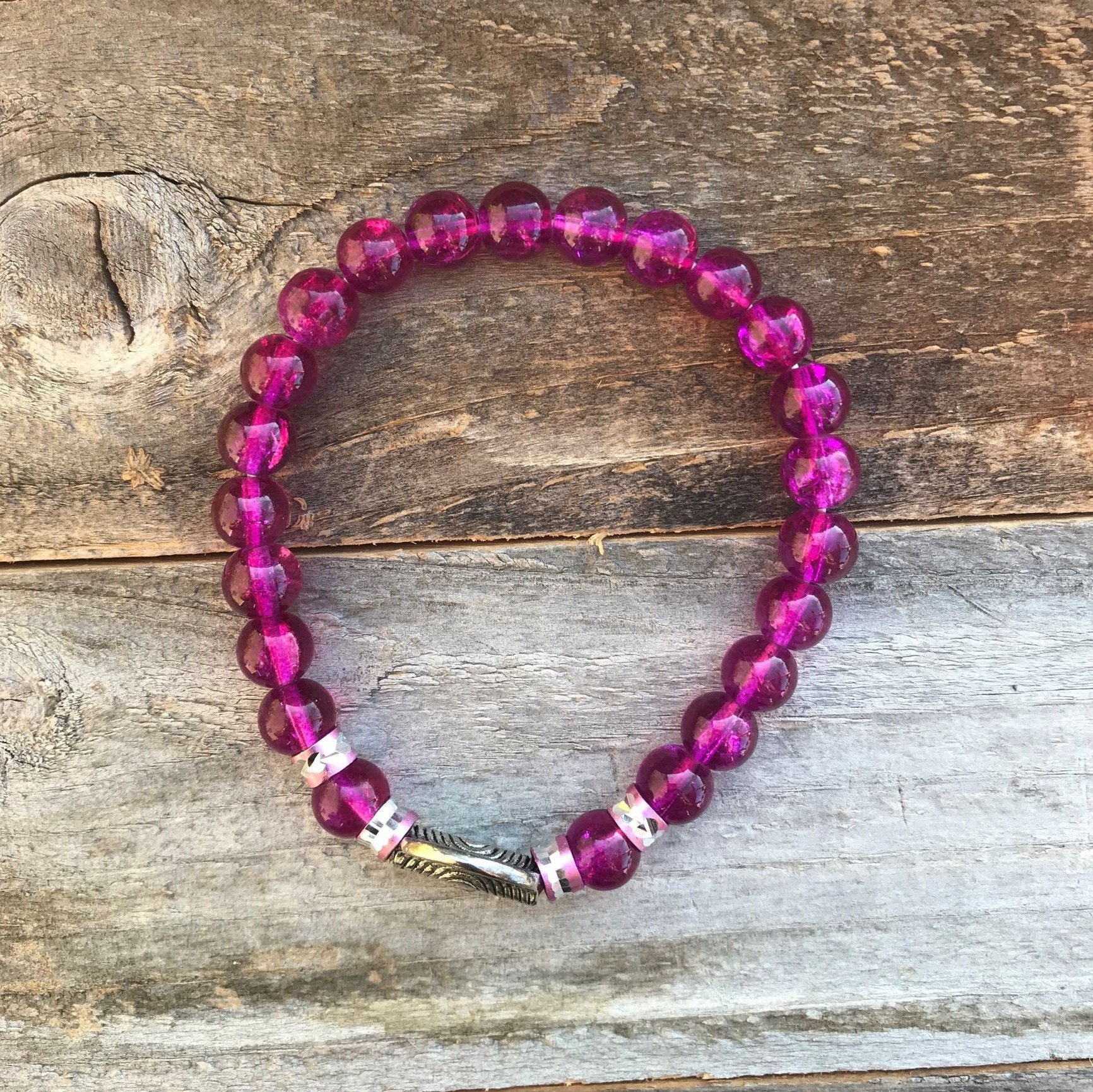 Fuchsia Glas Armband Fuchsia Glas Armband von JazzyJewelryDesignz