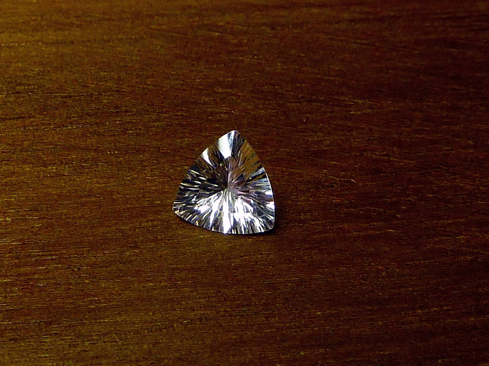 0, 75 Ct Billionen Geschnitten Klar/Blass Rosa Morganit Lose Edelstein | Jjg10 0, 75 Ct Billionen Geschnitten Klar/Blass Rosa Morganit Lose Edelstein | Jjg10 von JazzyJewelsNGems