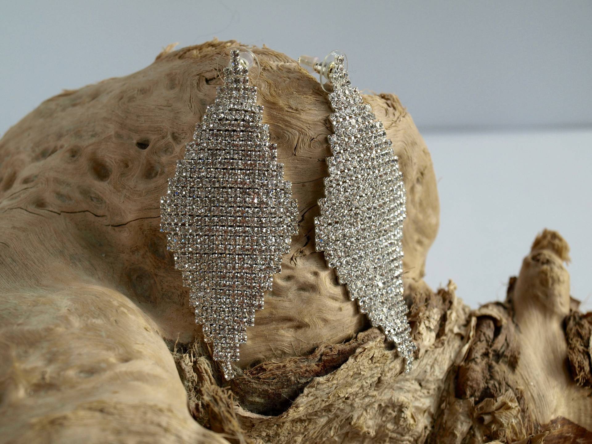 Lange Statement Strass-Ohrhänger von Jbbridalaccessoires