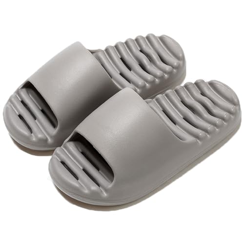 Jbciuds Shower Cloud-Hausschuhe für Damen und Herren, Banthroom, Ablaufloch, rutschfest, schnell trocknend, dicke Sohle, bequeme Haus-Sandalen, GRAU, 10-11 Women/8.5-9.5 Men Jbciuds Shower Cloud-Hausschuhe für Damen und Herren, Banthroom, Ablaufloch, rutschfest, schnell trocknend, dicke Sohle, bequeme Haus-Sandalen, GRAU, 10-11 Women/8.5-9.5 Men von Jbciuds