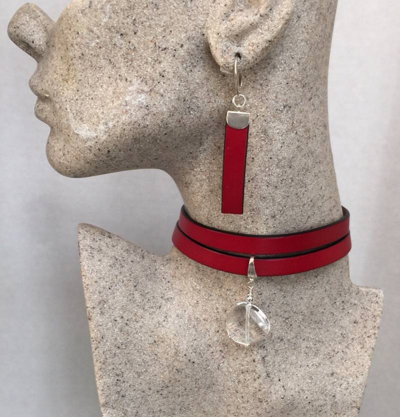 Leder Halsband - Doppel Mit Swarovski Verdreht Münze Leder Halsband - Doppel Mit Swarovski Verdreht Münze von JbyR