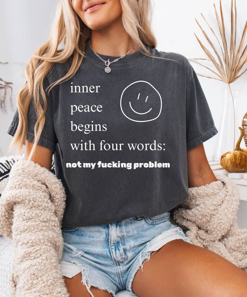 Lustiges T-Shirt Mit Spruch Unisex Shirt Geschenk Für Frauen Und Männer Fun Witziges Motiv Partyshirt Statement von JeEmmchen