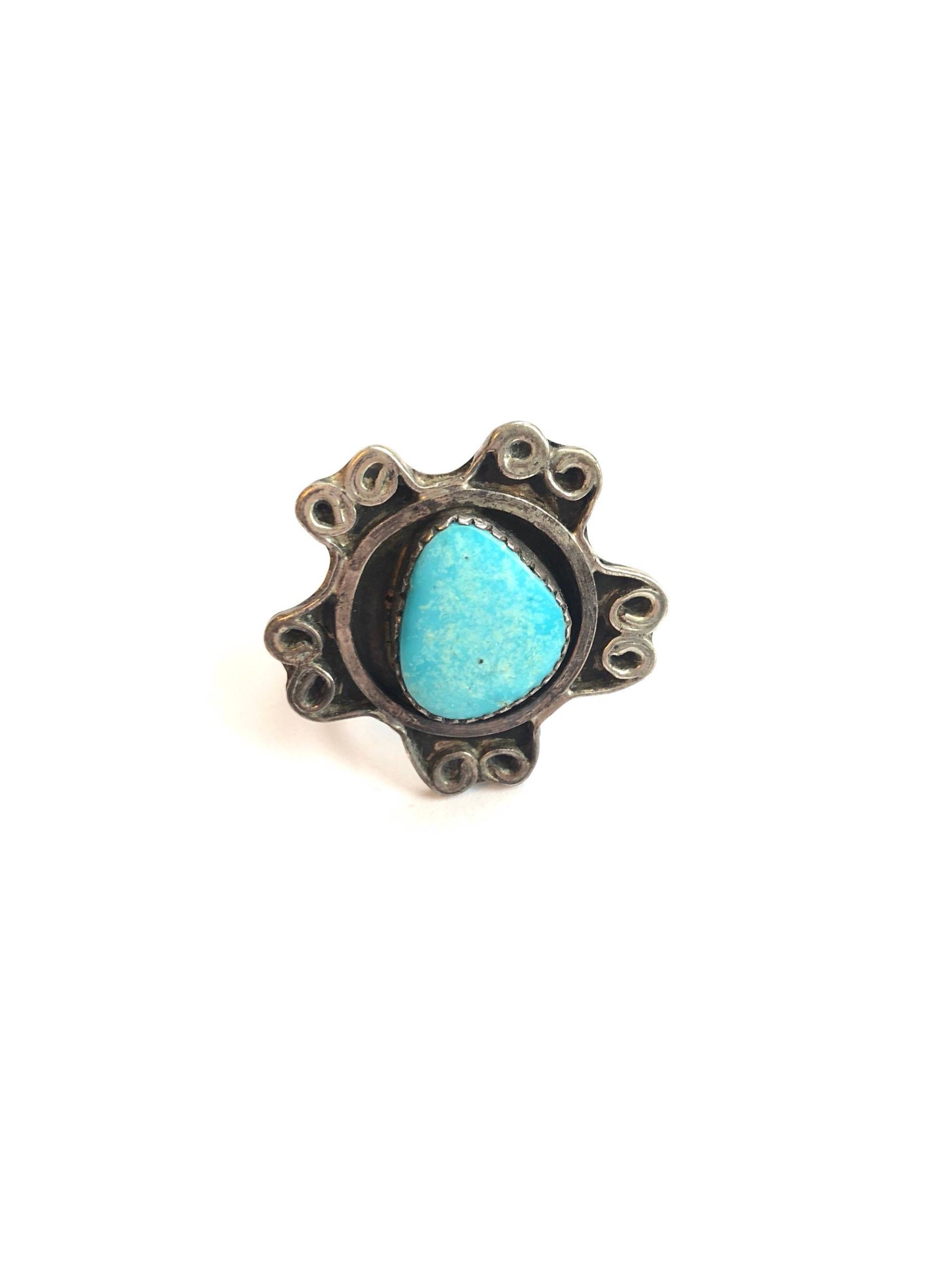 Vintage 1970Er Jahre Sterling Silber Und Türkis Künstler Signiert Südwestlichen Ring, Größe 7 von JeTayTreasures