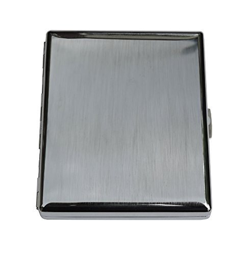 Zigarettenetui silberfarbig satiniert Zorr mit SOFORTGRAVUR + VORSCHAU: Gravur der Initialen oder des Vornamens inklusive. von JeanClaude/Zorr