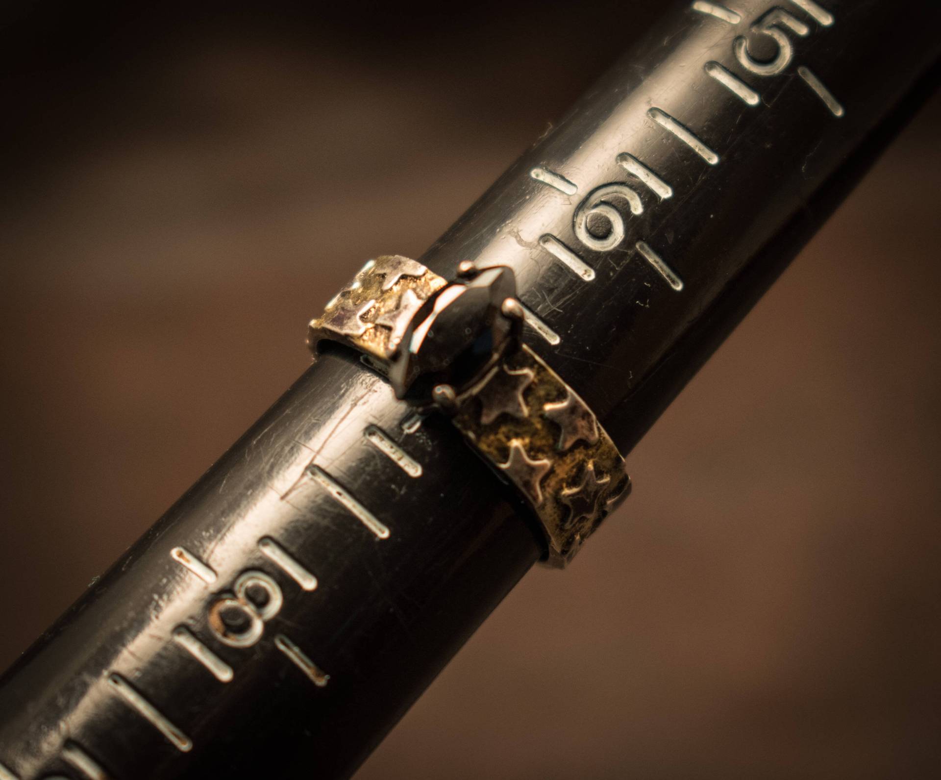 Schwarzer Cz Marquise Solitär Ring, Sterling Silber, Gold Und Schwarz Schwarzer Cz Marquise Solitär Ring, Sterling Silber, Gold Und Schwarz von JeanMegahanArt