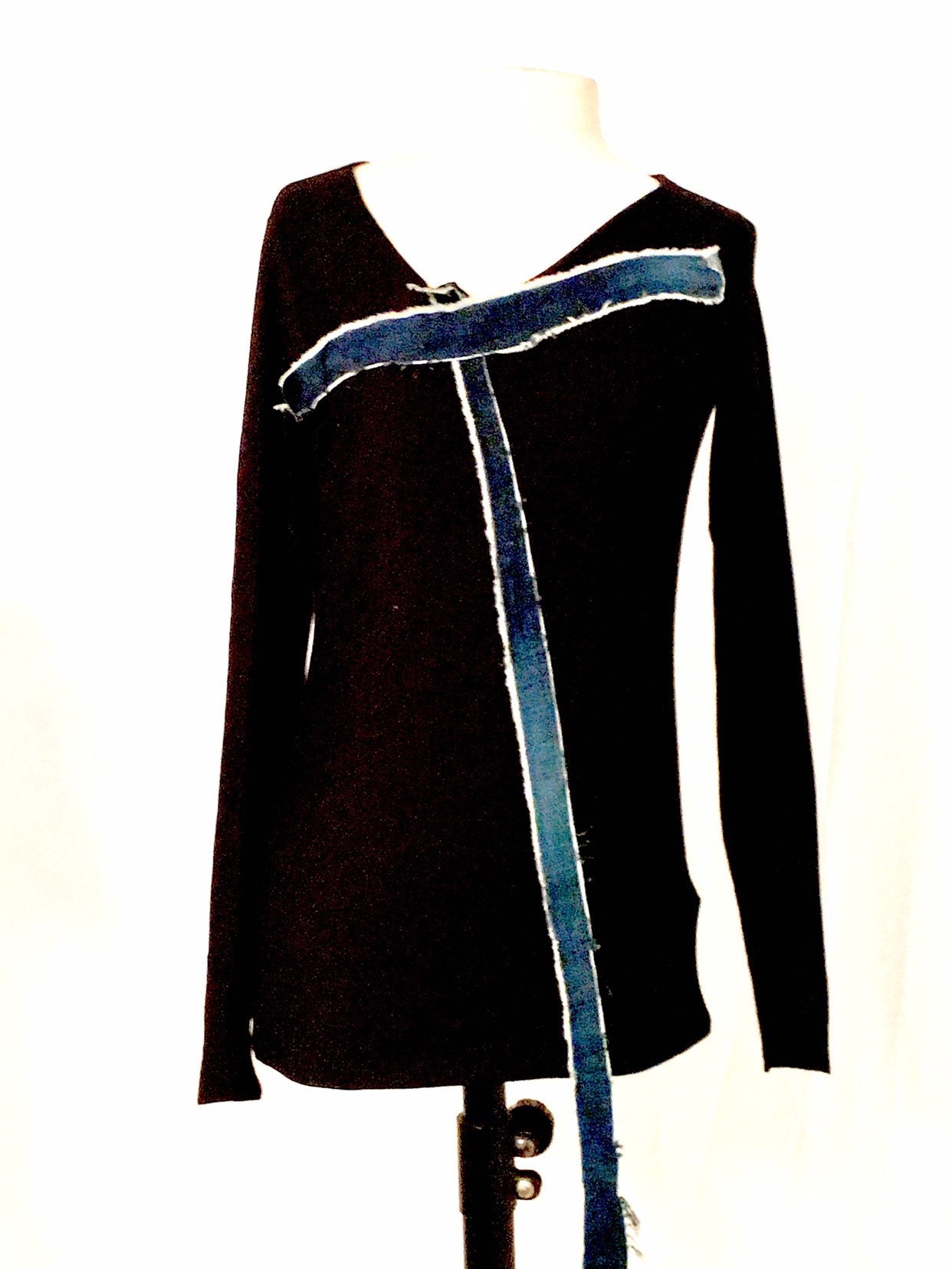 Jeans Abstraktes Kreuz Top Jeans Abstraktes Kreuz Top von JeanieMadsen