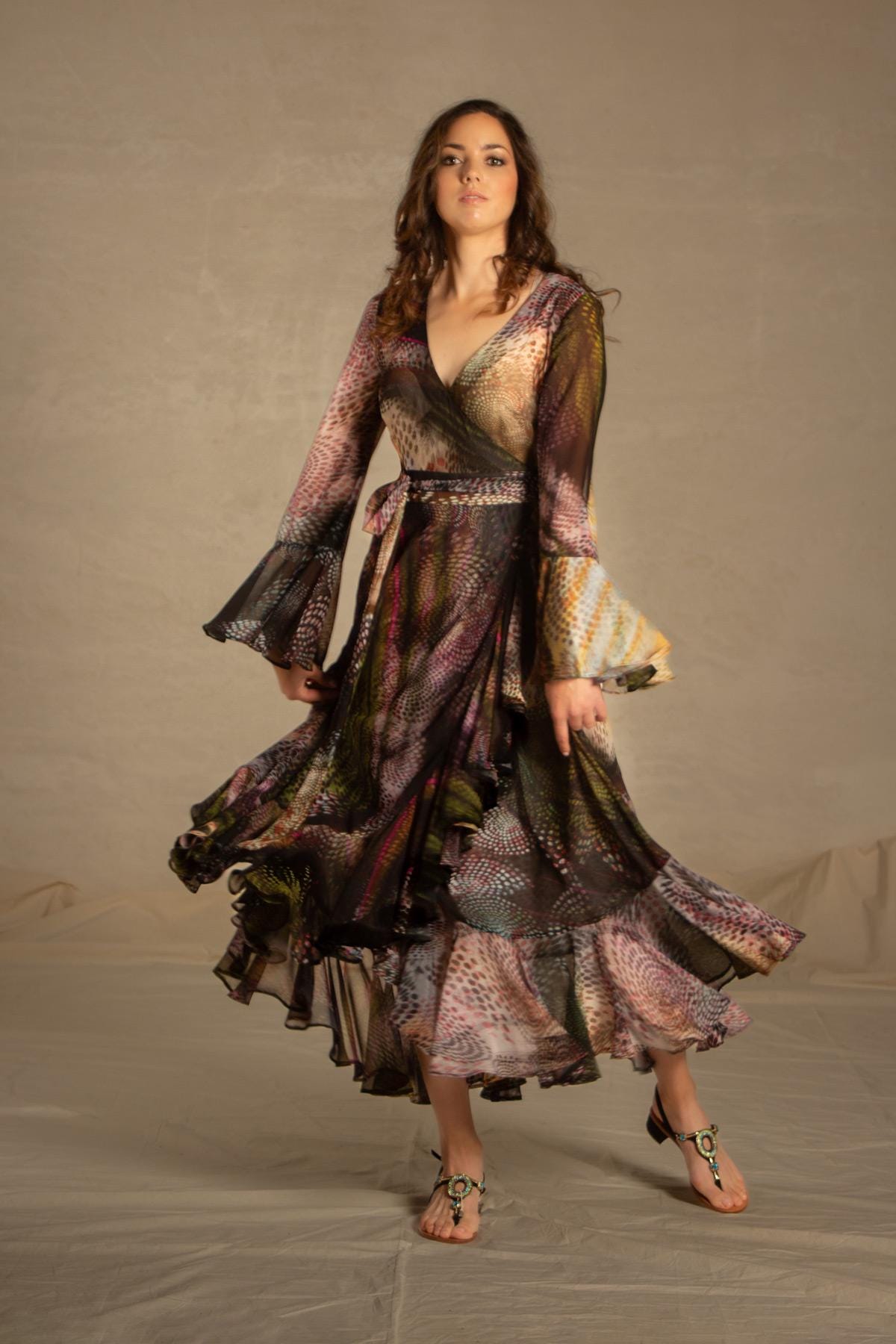 Chiffon-Wickelkleid, Boho-Chic, Partykleid, Maxikleid, Kofferkleid, Weit Schwingend, Volants, Bohemian von JeanneLeBazaar